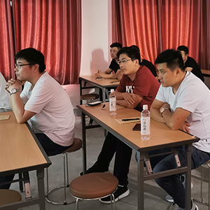 8��25��ɽ�|���x���ؙC(j��)е���޹�˾�e�k�����ؙC(j��)��ˇ����Ӗ(x��n)�n