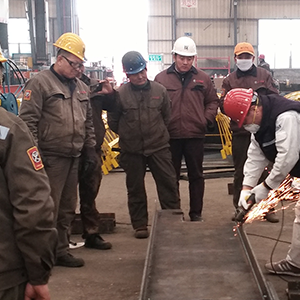 ɽ�|���x���ؙC(j��)е���޹�˾���������a(ch��n)Ʒ�|(zh��)������Ƹ�������F(xi��n)��ָ��(d��o)